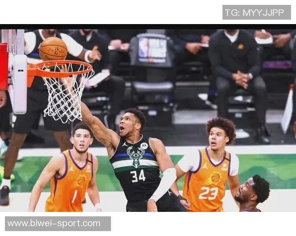 字母哥第三节强势表现助球队逆转9分8篮板3助攻1盖帽展现统治力